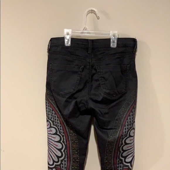 Topshop “Leigh” Black Mandala Jeans - Women’s Size 26 - Picture 6 of 9